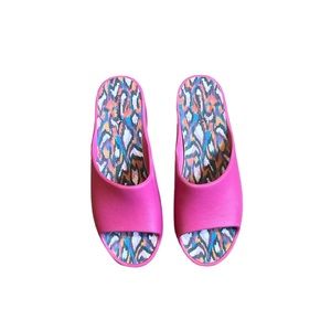 Baretraps Women’s Parvati Platform Slide‎ On Sandal Magenta Size 8